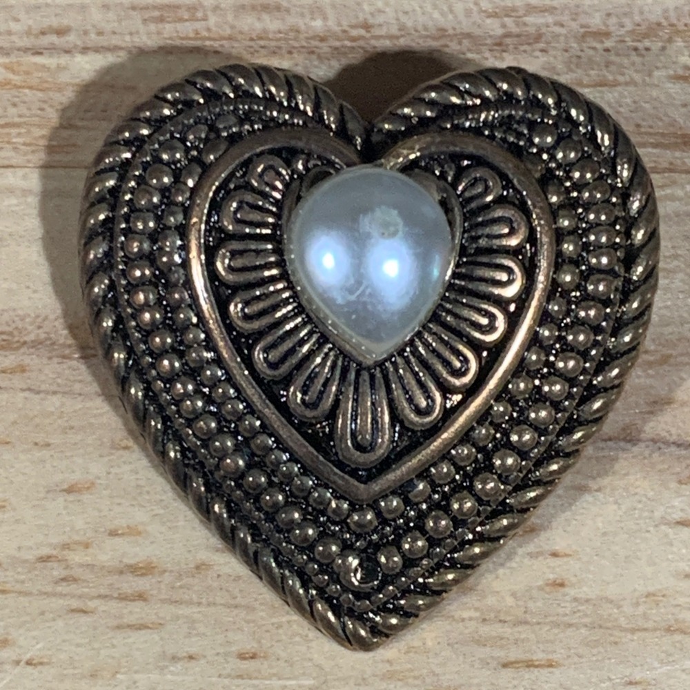 Made In Taiwan Heart Brooch Women Gold Tone Faux Pearl Victorian Revival Romanti